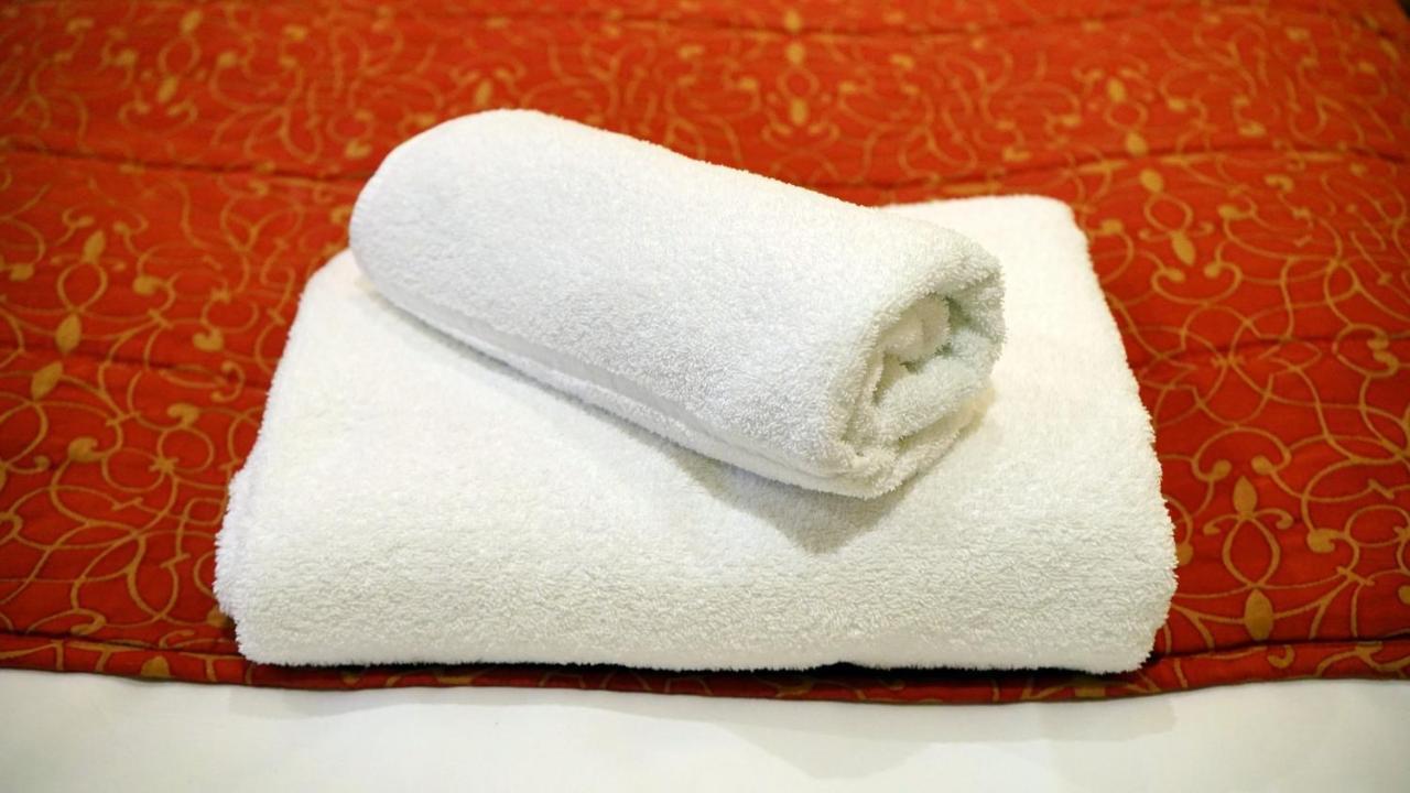 Oyo 72139 Rishi Satsang Bhawan Hotel Vrindāvan Екстериор снимка